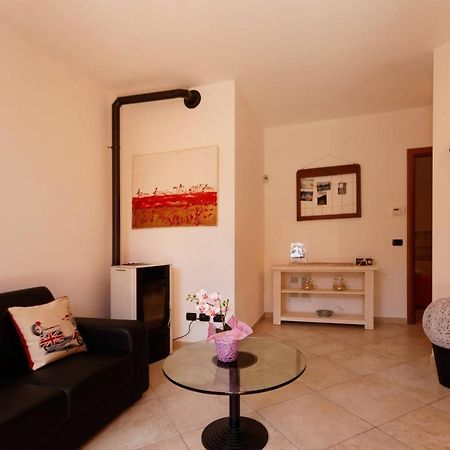 B&B London 2010 Vizzola Ticino Bagian luar foto